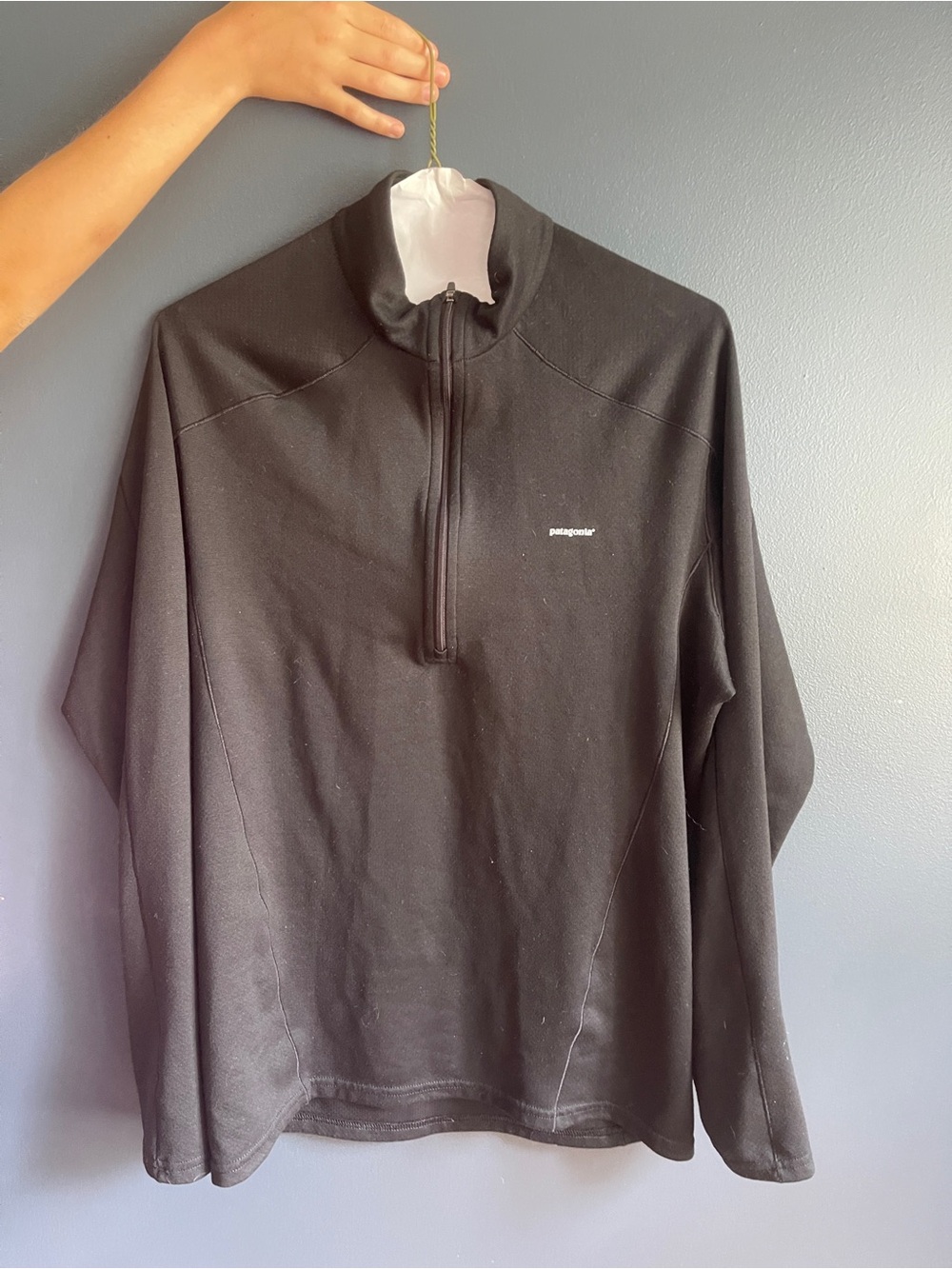 Patagonia Men’s Black Half-Zip Pullover Sweater